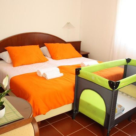 Guest House Sol Cavtat Eksteriør billede