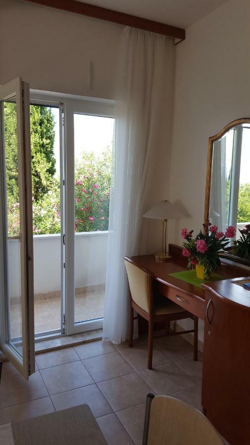 Guest House Sol Cavtat Eksteriør billede